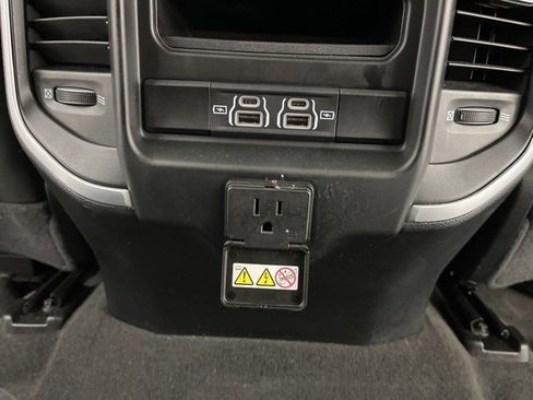Used 2022 RAM 1500 Big Horn image 44