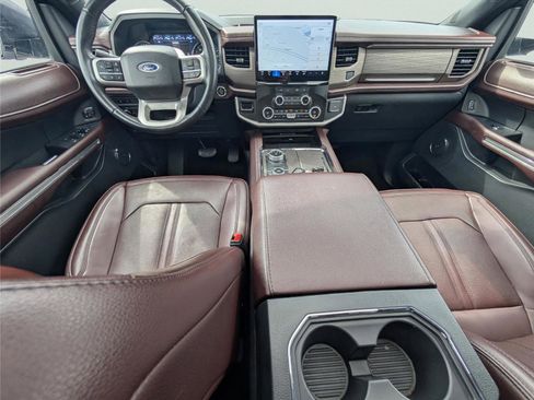 Used 2024 Ford Expedition Limited AWD/4WD image 27