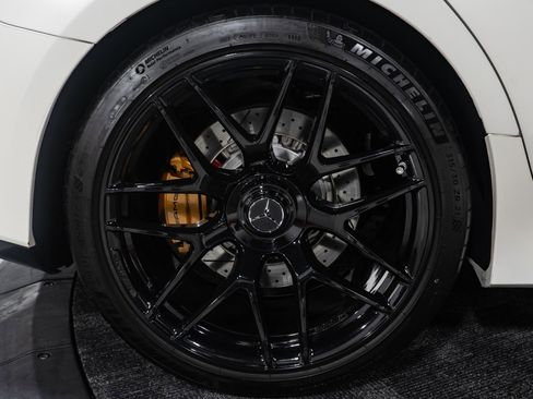 Used 2023 Mercedes-Benz AMG GT 63 image 16