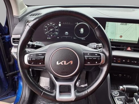 Used 2023 Kia Sportage SX image 13