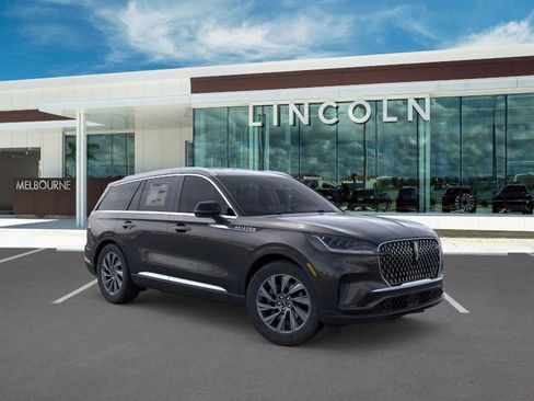 New 2026 Lincoln Aviator Premiere image 7
