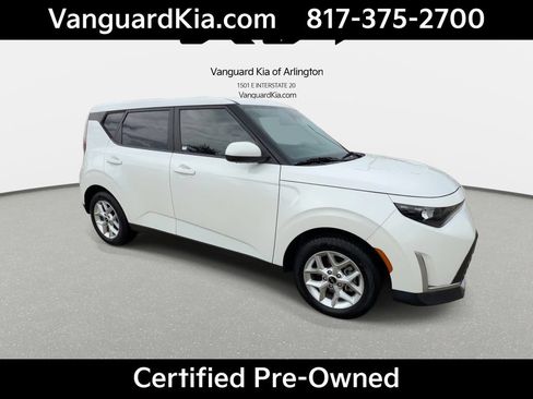 Certified 2024 Kia Soul LX w/ Option Group 015 FWD image 2
