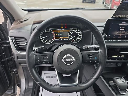 Certified 2022 Nissan Rogue SV w/ SV Premium Package image 14