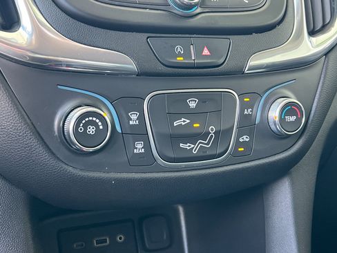 Used 2022 Chevrolet Equinox LT AWD/4WD image 20