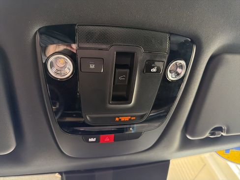 Used 2024 Kia Sportage X-Line w/ X-Line Premium Package image 31