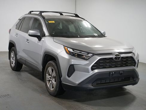 Used 2023 Toyota RAV4 XLE image 3