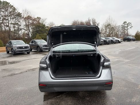 New 2026 Nissan Sentra SV image 5