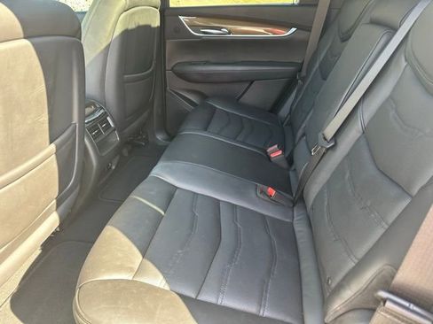 Used 2017 Cadillac XT5 Platinum w/ Driver Assist Package AWD/4WD image 19