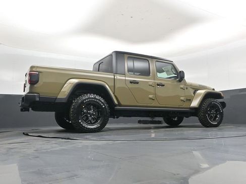 New 2026 Jeep Gladiator Willys image 38
