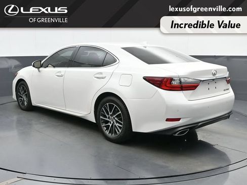 Used 2017 Lexus ES 350 w/ Navigation System Package FWD image 6