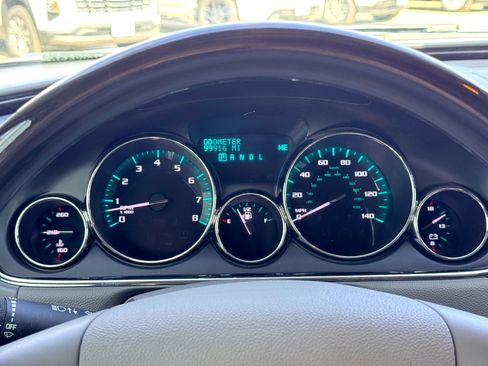 Used 2017 Buick Enclave Premium w/ Experience Buick Package image 29