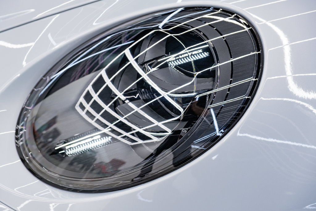 Used 2026 Porsche 911 GT3 RWD image 8
