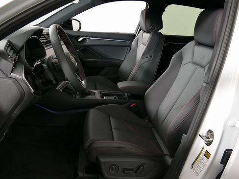 New 2025 Audi Q3 2.0T Premium Plus image 14