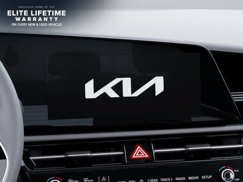 New 2026 Kia Niro EX FWD image 21