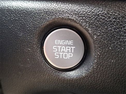 Certified 2025 Kia Sorento SX image 24