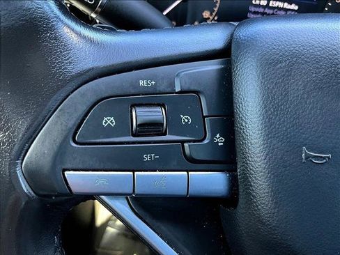 Used 2022 Cadillac XT6 Luxury image 20