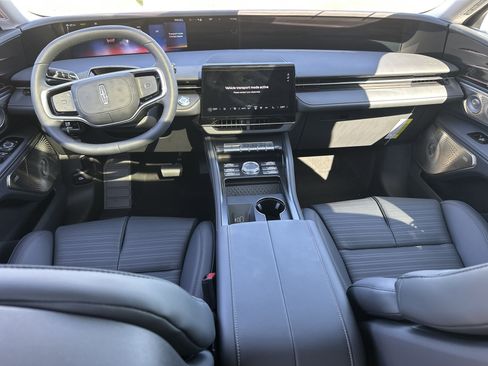 New 2026 Lincoln Nautilus Reserve image 16