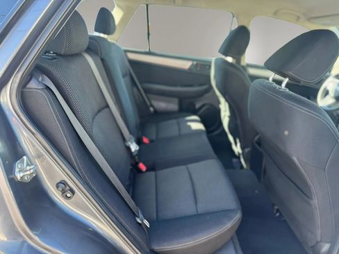 Used 2018 Subaru Outback 2.5i AWD/4WD image 13