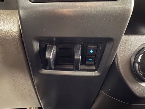 Used 2022 Ford F250 XLT w/ FX4 Off-Road Package image 31