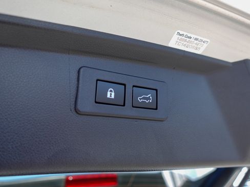 Certified 2025 Subaru Outback Premium AWD/4WD image 24