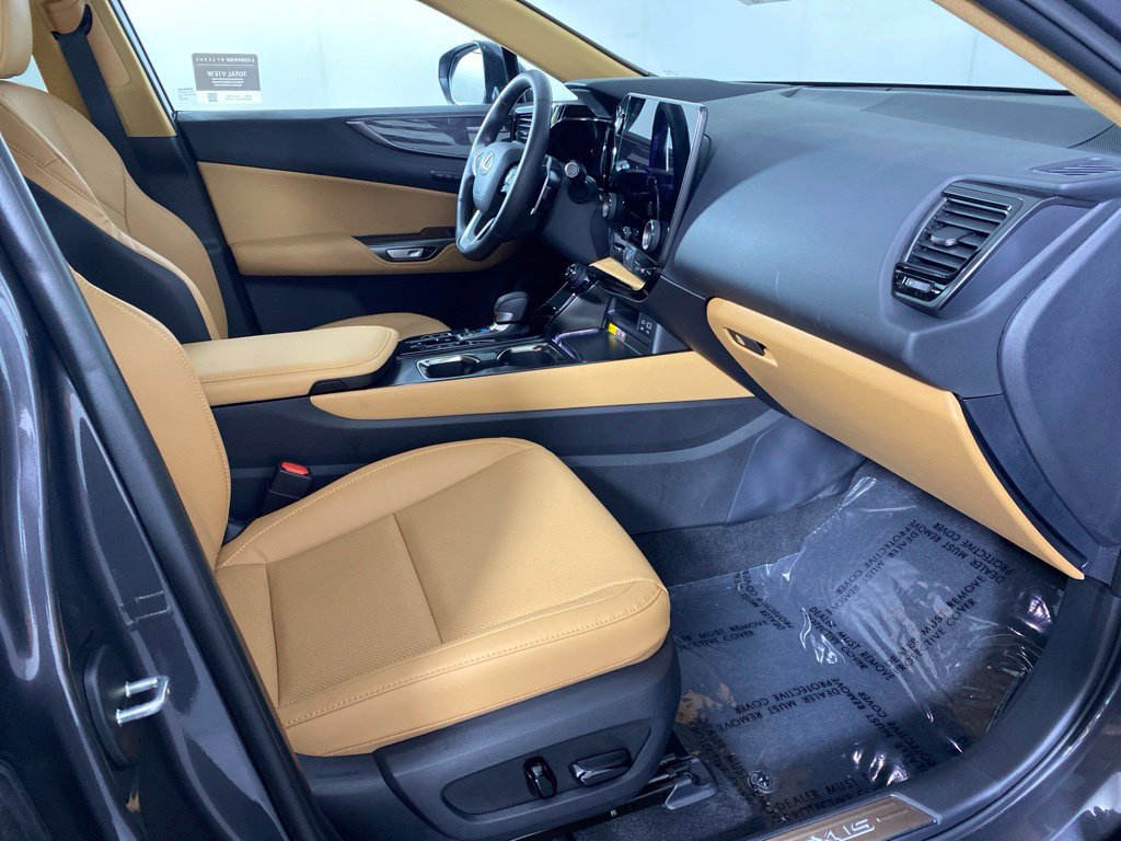 Certified 2025 Lexus NX 350 AWD w/ Accessory Package (2T) image 33