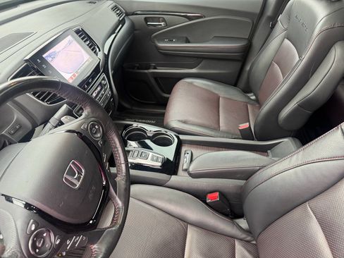 Certified 2021 Honda Ridgeline Black Edition image 18