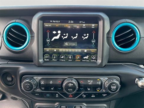 Used 2021 Jeep Wrangler Unlimited Rubicon 4xe w/ Advanced Safety Group image 22