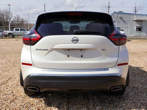 Used 2024 Nissan Murano SL image 10