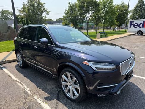 Used 2019 Volvo XC90 T6 Inscription w/ Advanced Package AWD/4WD image 2