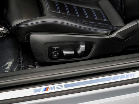 Used 2023 BMW M2 w/ Lighting Package RWD image 39