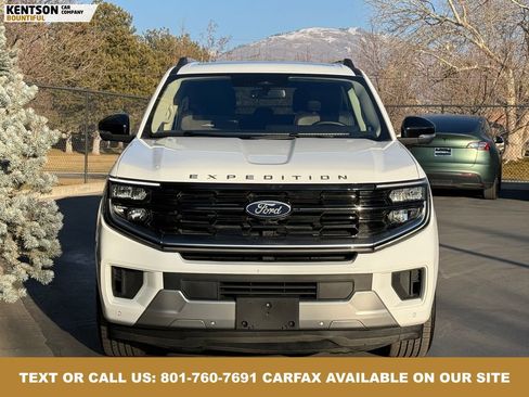 Used 2025 Ford Expedition Max Platinum image 2