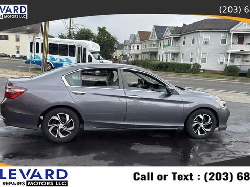 Used 2016 Honda Accord LX image 8