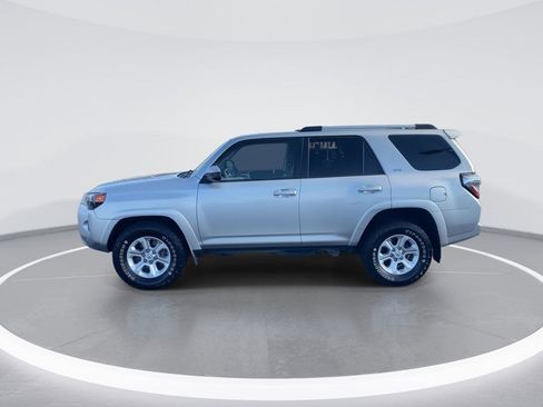 Used 2019 Toyota 4Runner SR5 image 5