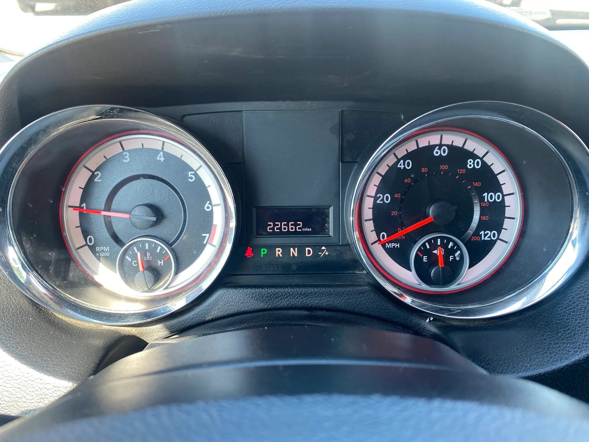 Used 2015 Dodge Grand Caravan SE w/ Quick Order Package 29E SE FWD image 11