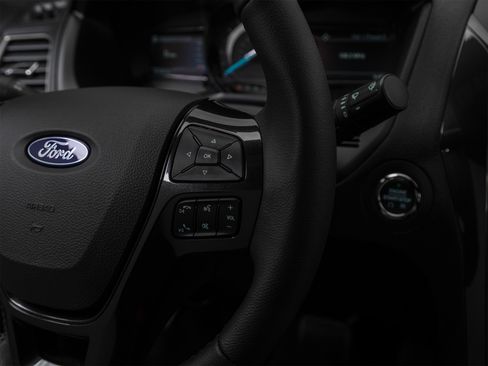 Used 2018 Ford Explorer Limited FWD image 49