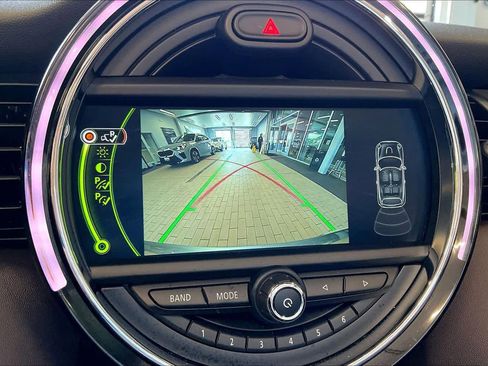 Used 2017 MINI Cooper Convertible image 28