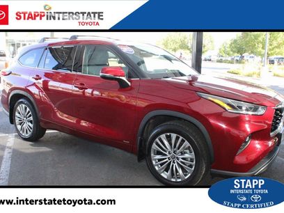 Used 2023 Toyota Highlander Platinum