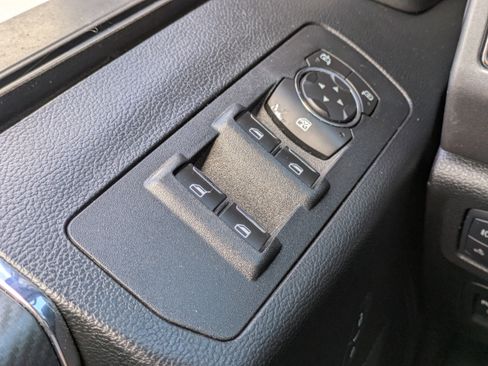 Used 2020 Ford F150 XLT w/ Equipment Group 302A Luxury image 21