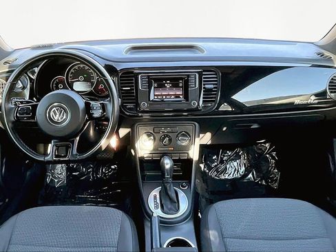 Used 2019 Volkswagen Beetle 2.0T S image 7