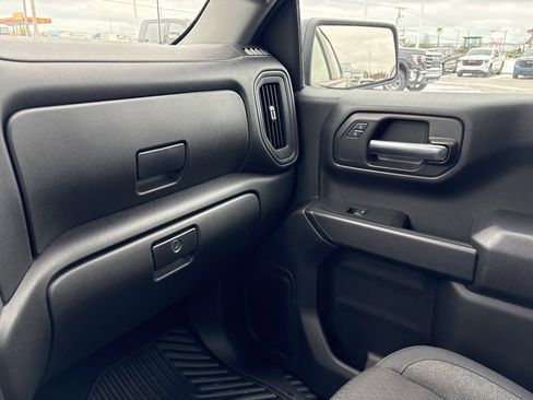 New 2025 Chevrolet Silverado 1500 Custom image 19