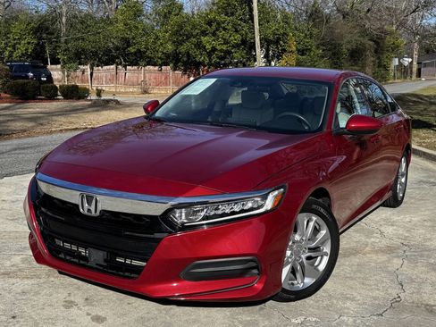 Used 2019 Honda Accord LX image 1