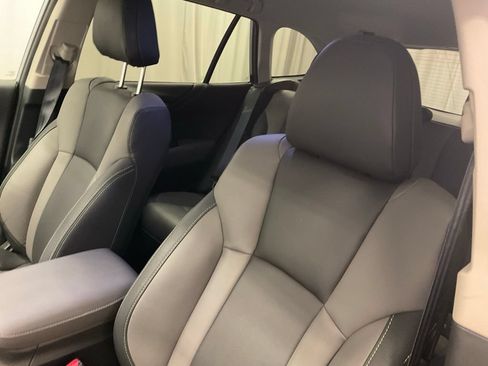 Used 2025 Subaru Outback Onyx Edition AWD/4WD image 10