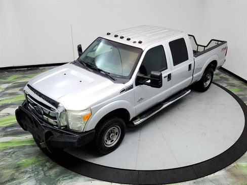Used 2015 Ford F250 XLT w/ XLT Value Package image 29