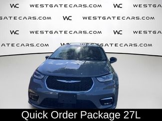 Used 2022 Chrysler Pacifica Touring-L FWD video 2