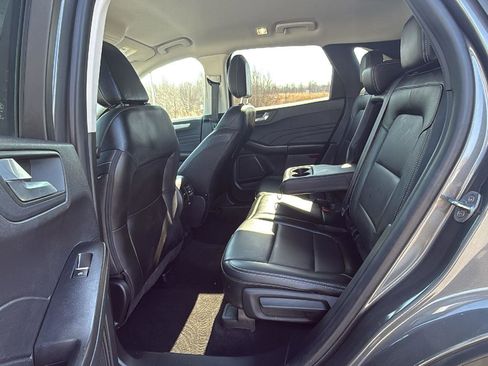 Used 2022 Ford Escape SEL image 23