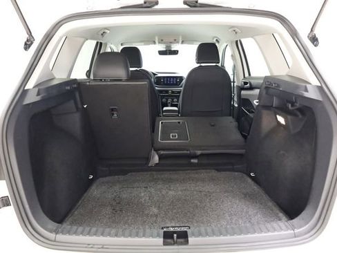 Used 2023 Volkswagen Taos SE image 31