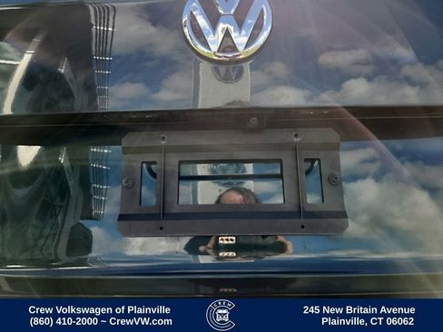 Used 2019 Volkswagen Tiguan SE AWD/4WD image 29