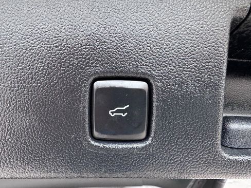 Used 2023 Ford Escape Active image 38