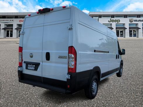 Used 2025 RAM ProMaster 3500 w/ Convenience Group FWD image 8