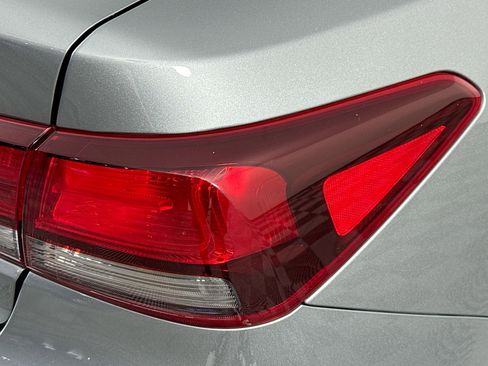 Used 2023 Kia Rio S w/ Technology Package image 32